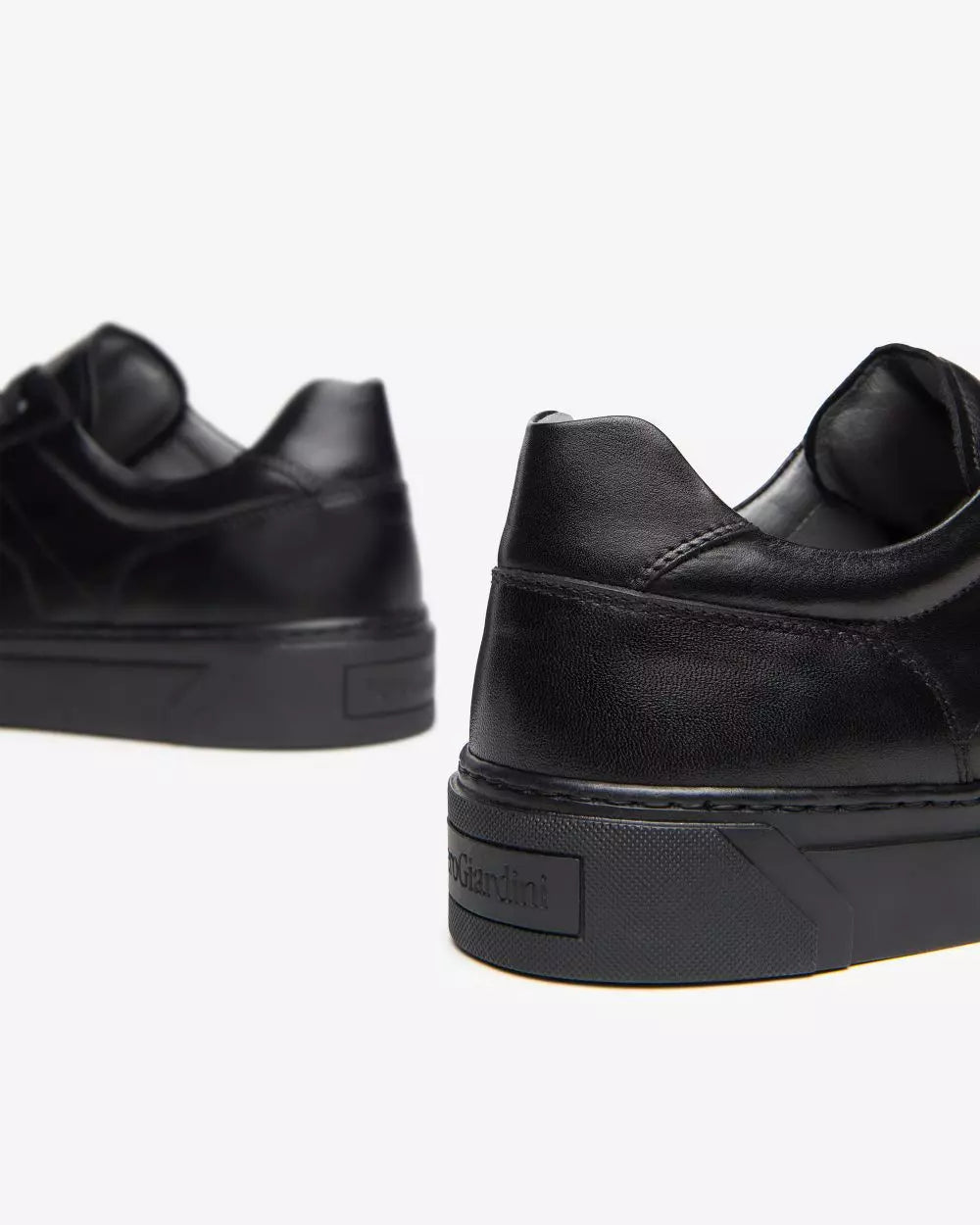 NEROGIARDINI SNEAKERS I400450U