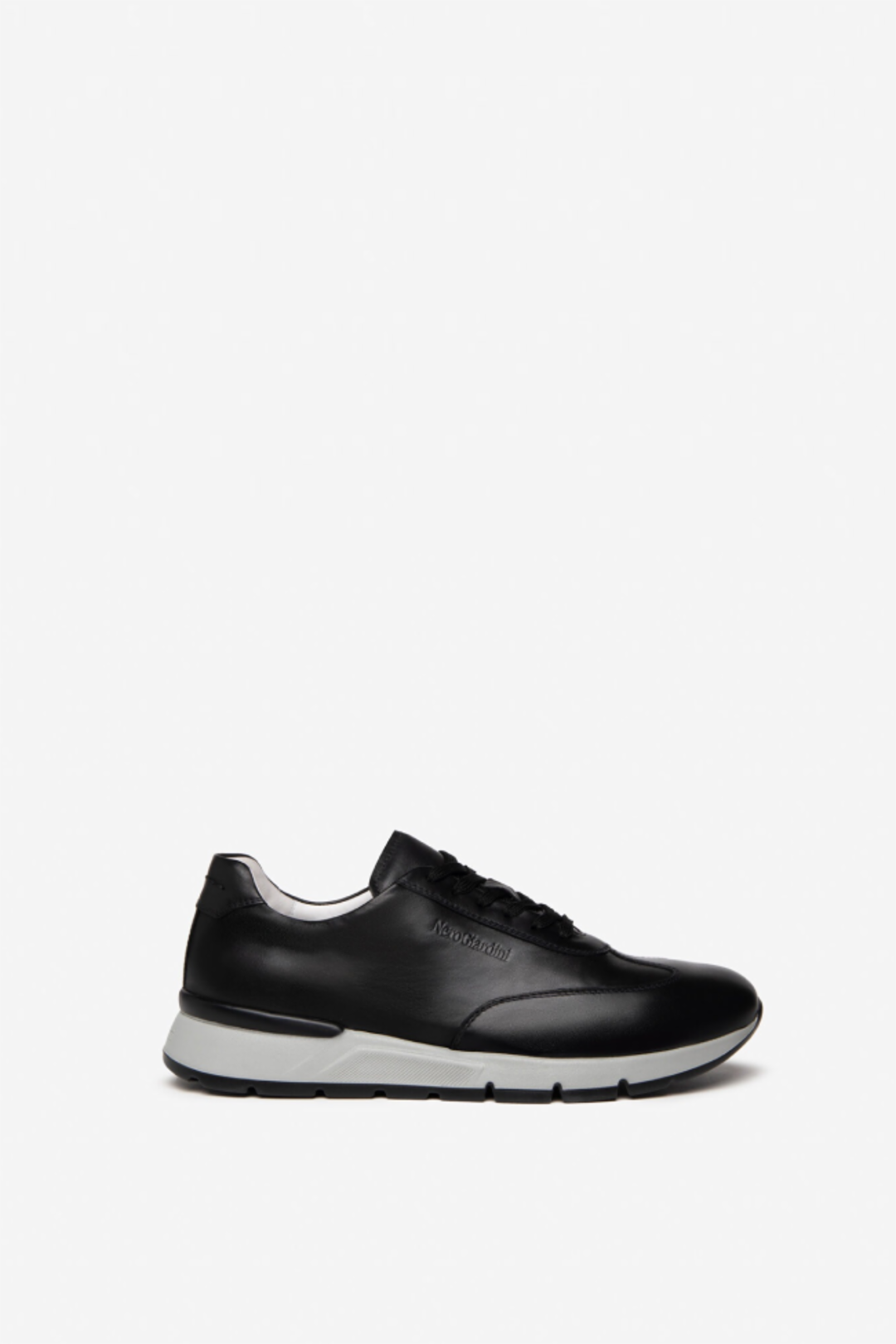 NEROGIARDINI SNEAKERS E302822U