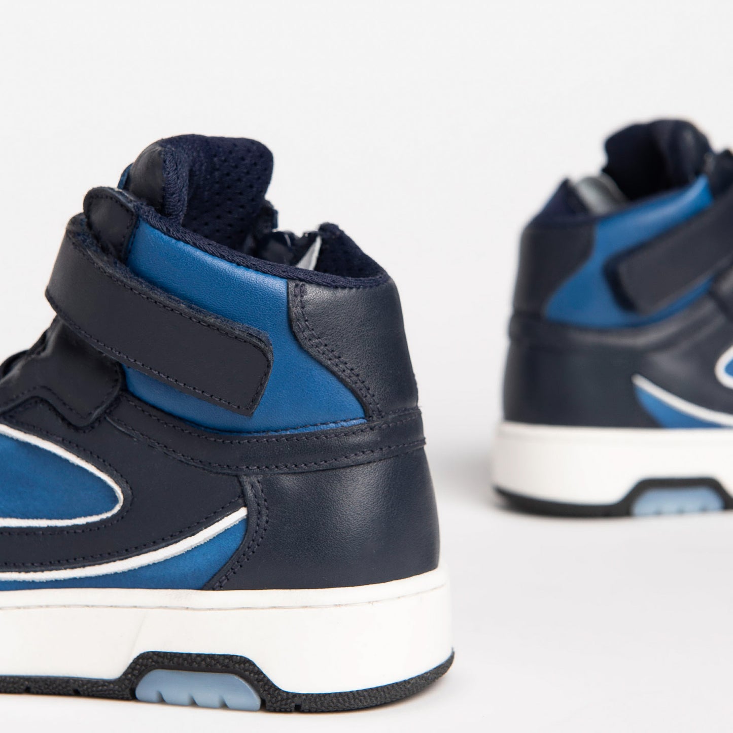 NEROGIARDINI SNEAKERS I234300M