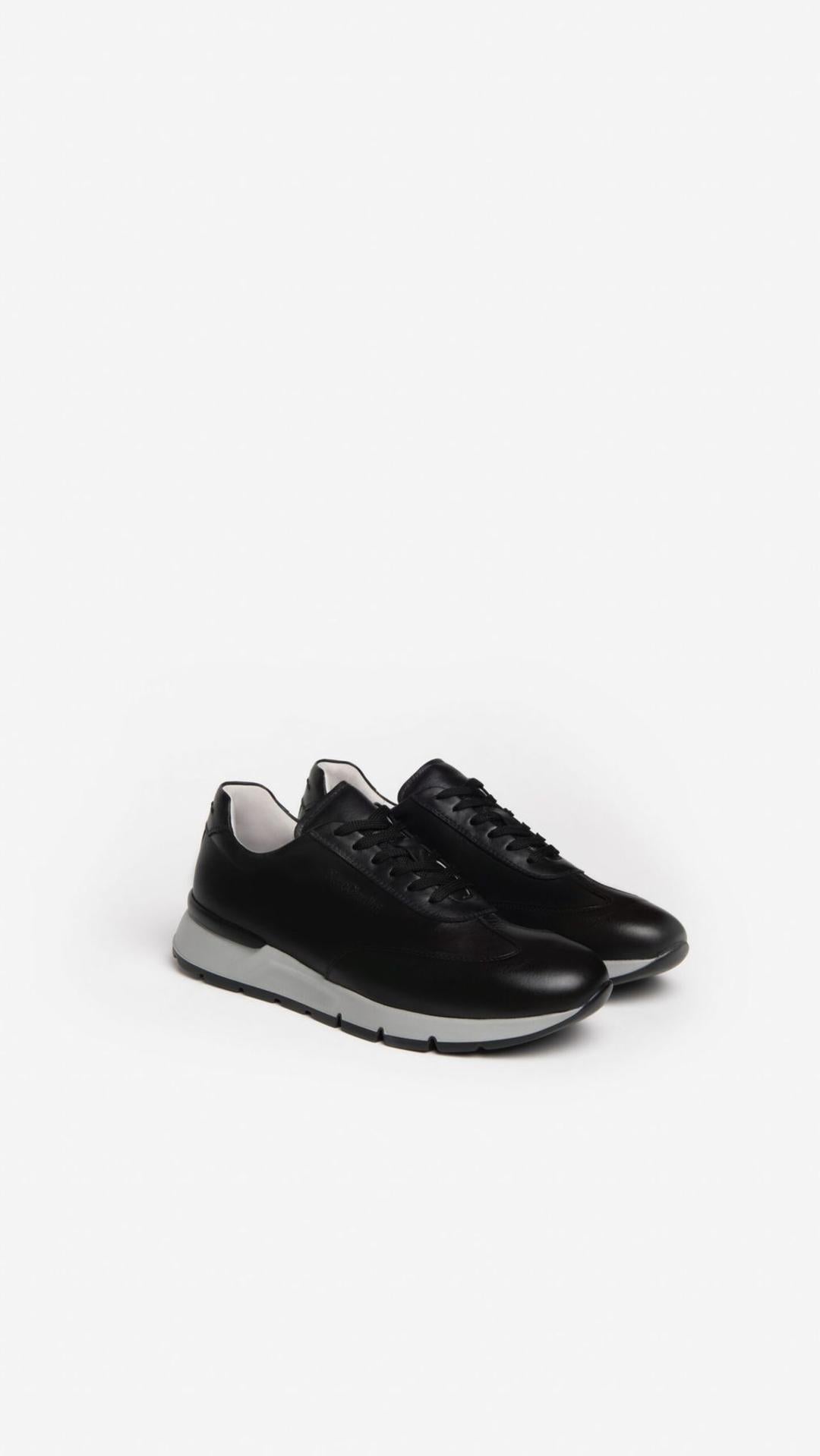 NEROGIARDINI SNEAKERS E302822U